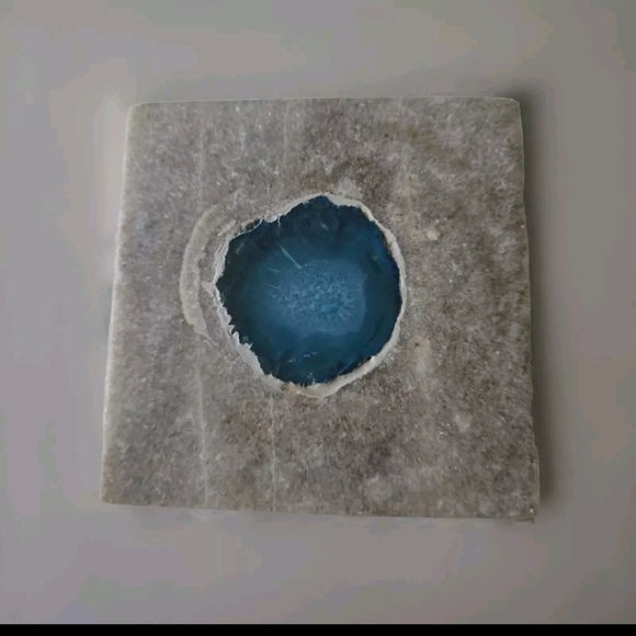 Marble Coasters with Blue Center - set of 4 - Picture 5 of 6